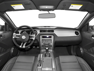 2013 Ford Mustang 2dr Cpe V6