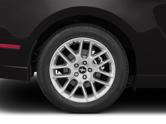 2013 Ford Mustang 2dr Cpe V6