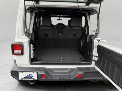 2023 Jeep Wrangler Sahara Altitude 4 Door 4x4