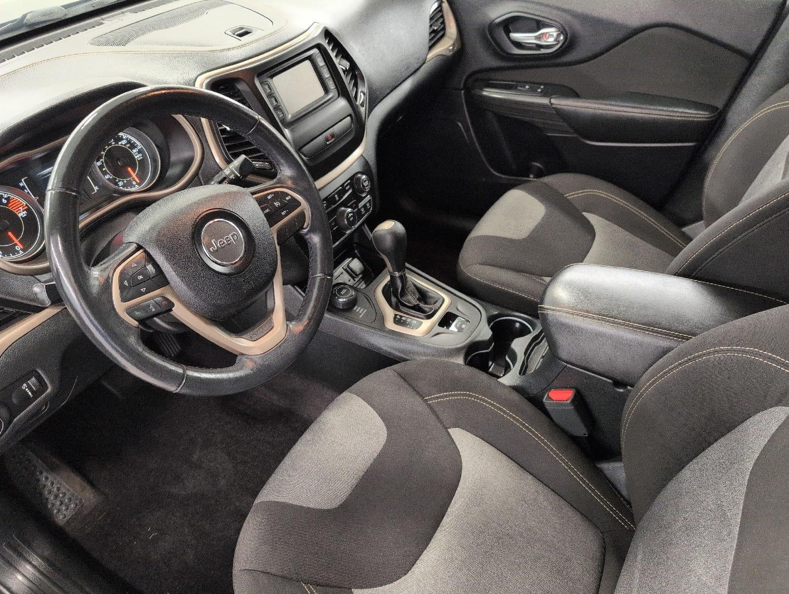 2016 Jeep Cherokee 4WD 4dr Altitude