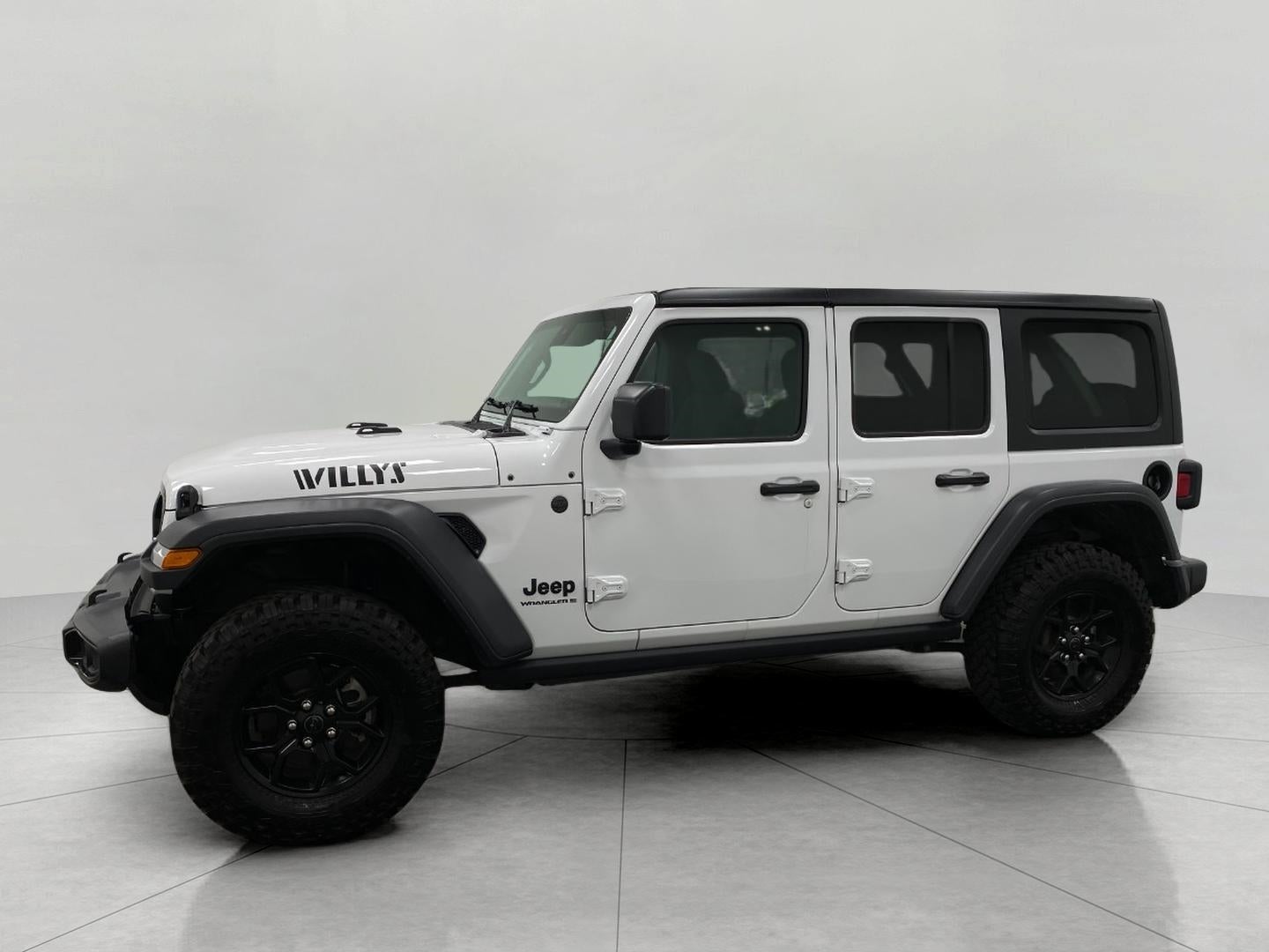 2025 Jeep Wrangler Willys 4 Door 4x4