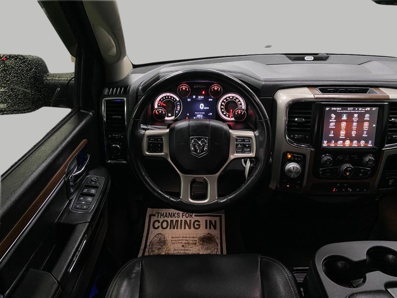 2017 RAM 1500 Laramie 4x4 Crew Cab 5'7 Box