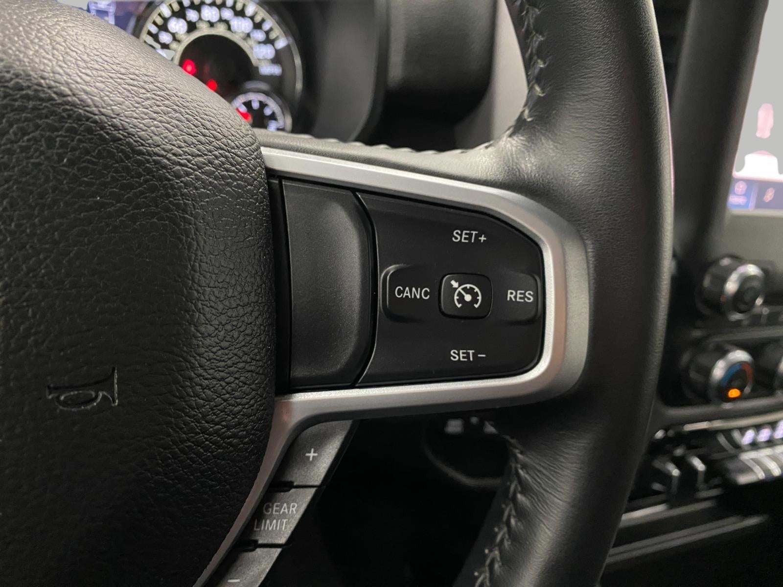 2023 RAM 1500 Big Horn 4x4 Crew Cab 5'7 Box