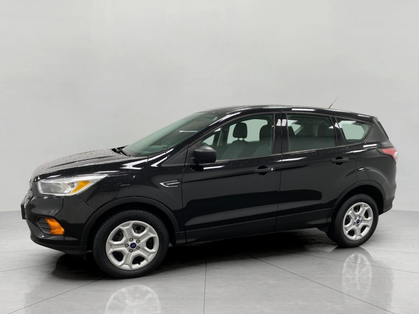 2017 Ford Escape S FWD