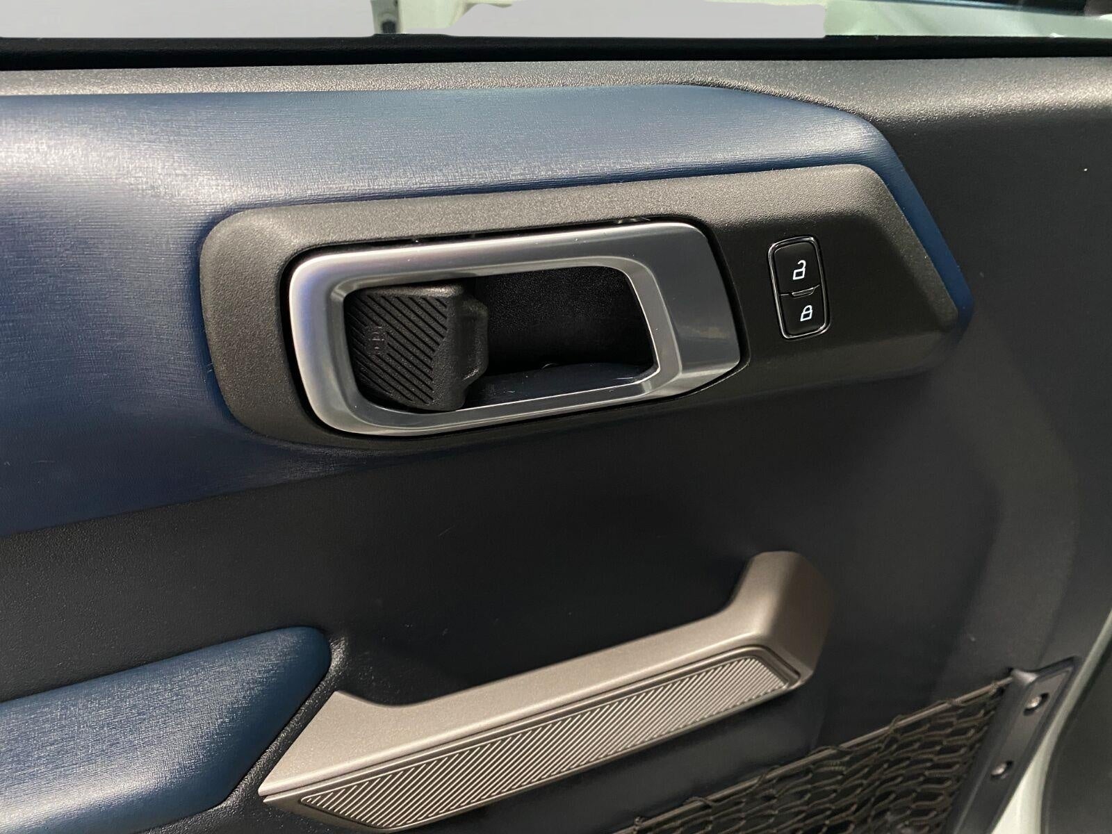 2023 Ford Bronco Outer Banks 4 Door 4x4