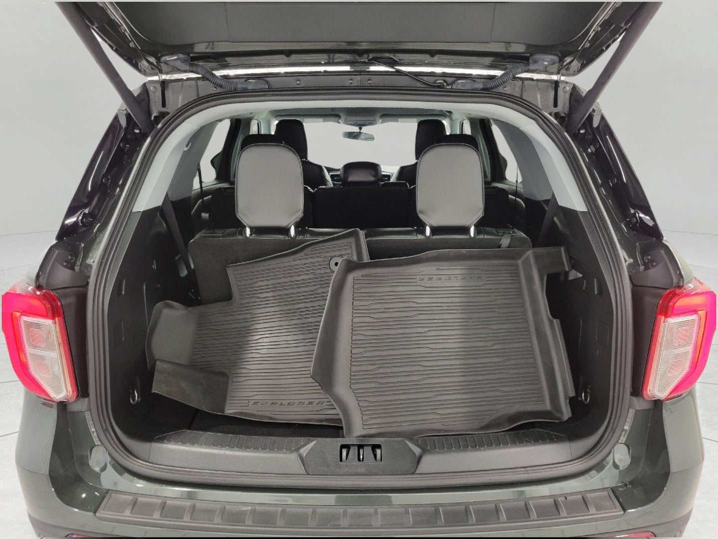 2024 Ford Explorer XLT 4WD