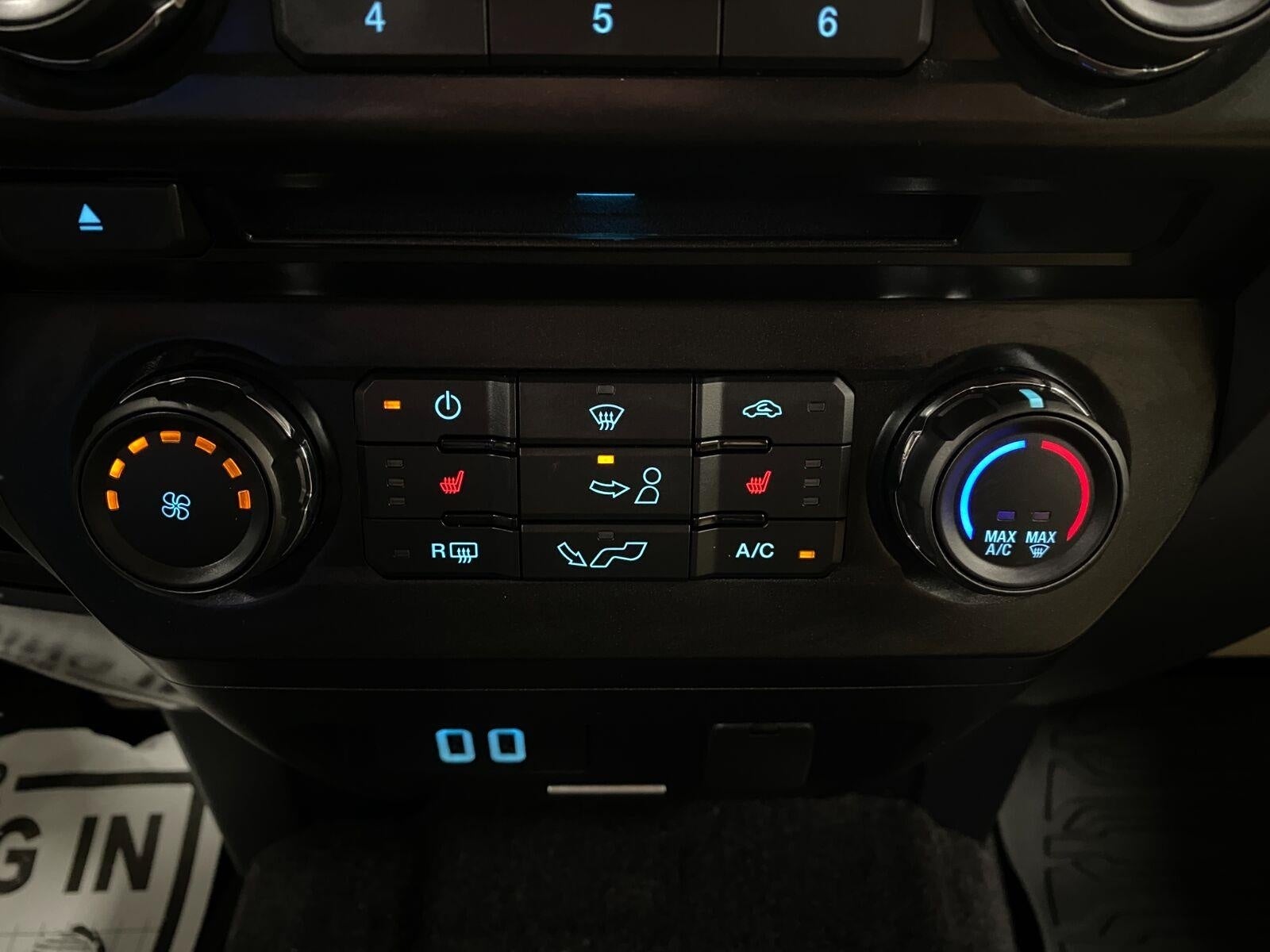 2016 Ford F-150 4WD SuperCrew 145 XLT