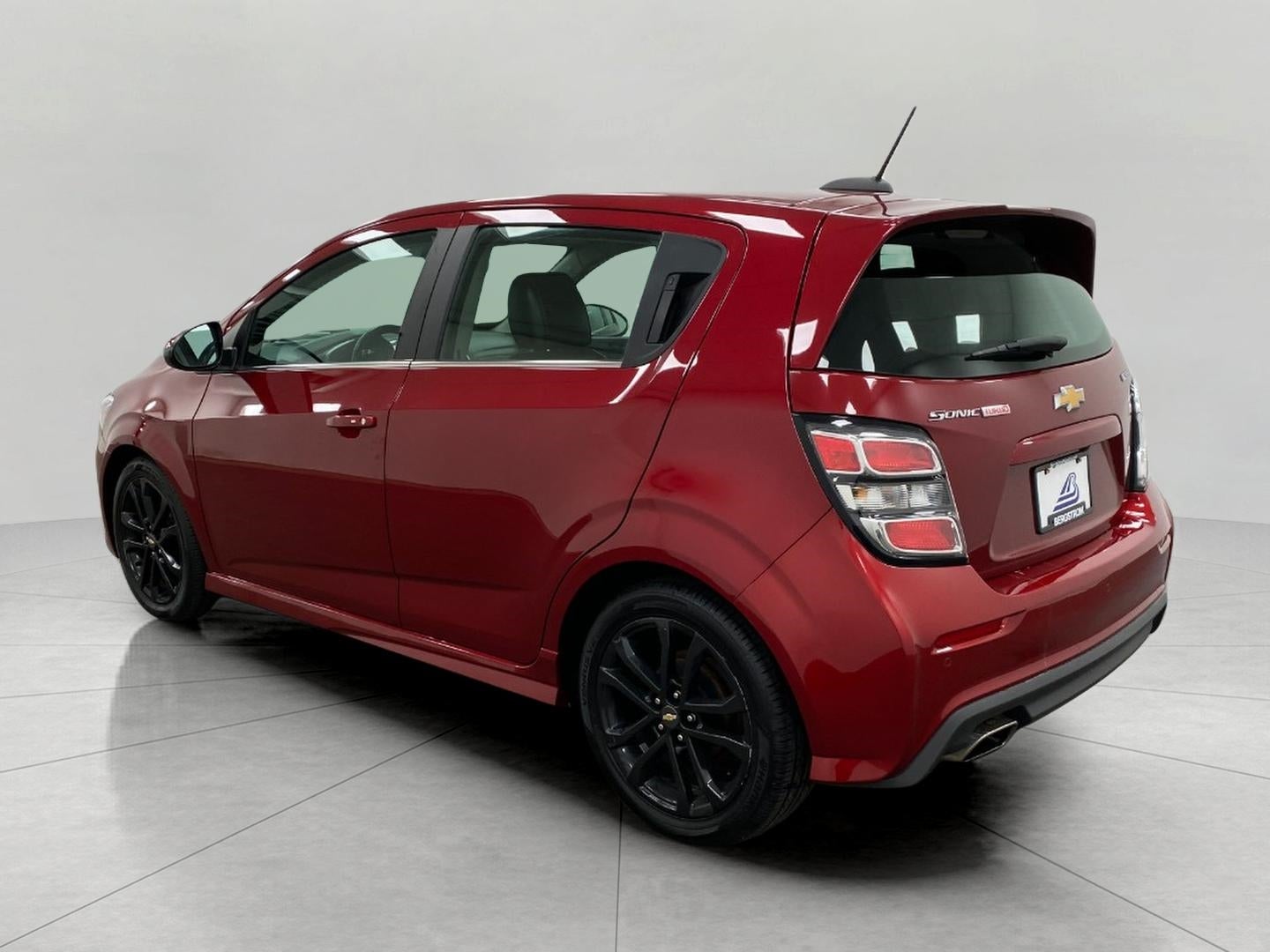 2017 Chevrolet Sonic 5dr HB Auto Premier