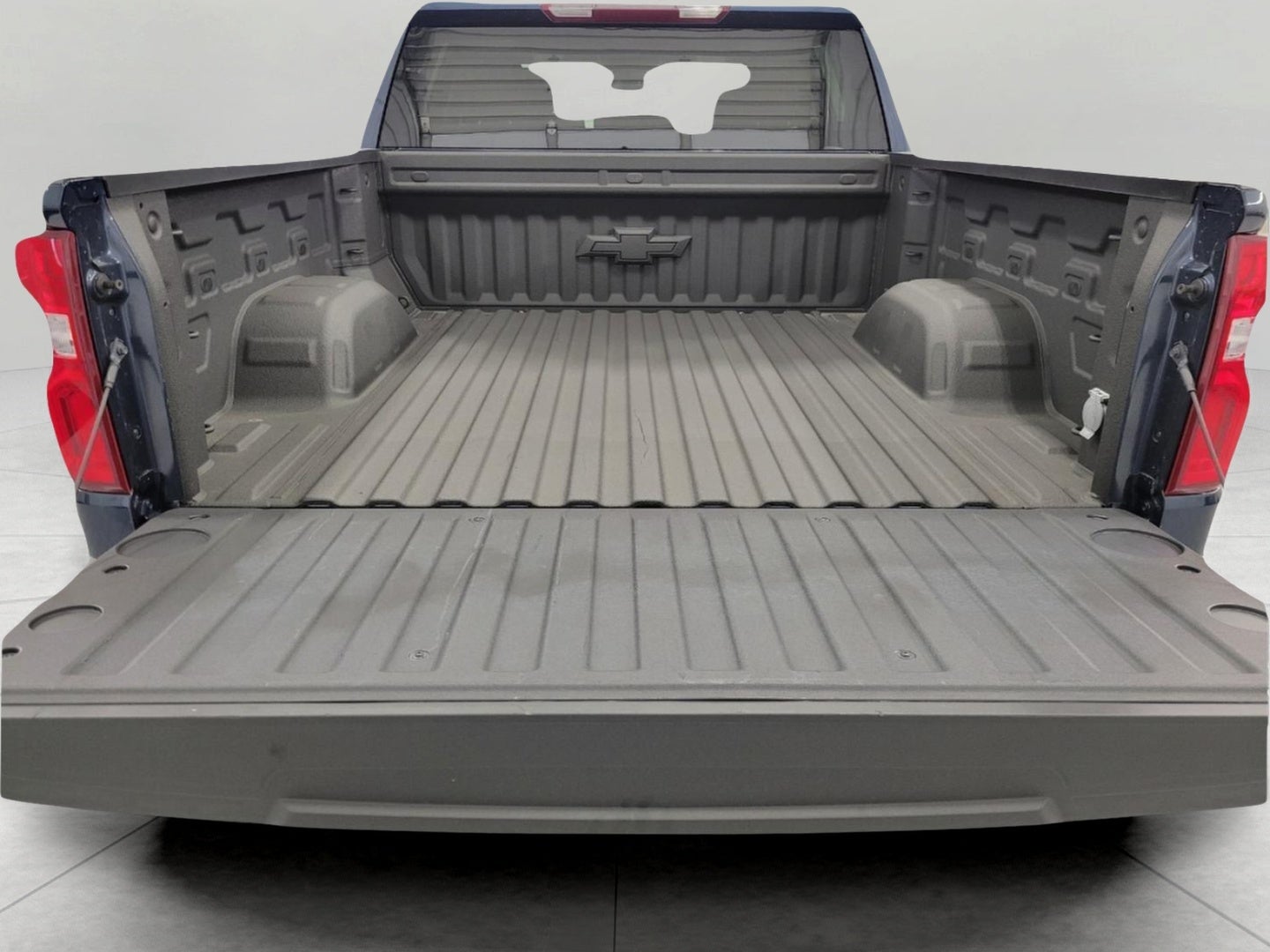 2022 Chevrolet Silverado 1500 4WD Crew Cab 147 RST