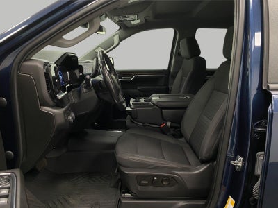 2022 Chevrolet Silverado 1500 4WD Crew Cab 147 RST