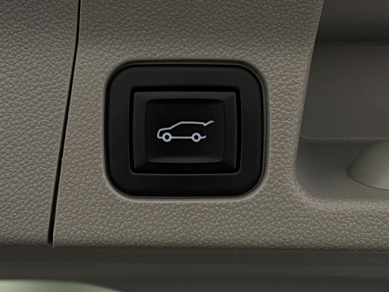 2023 GMC Acadia AWD 4dr SLT