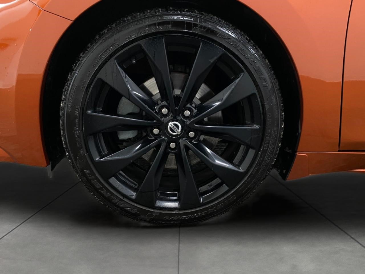 2020 Nissan Maxima SR