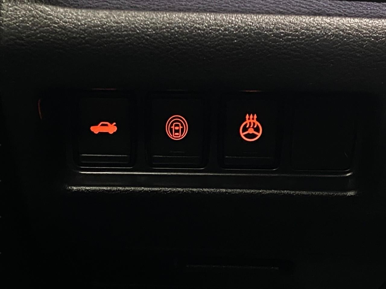 2020 Nissan Maxima SR