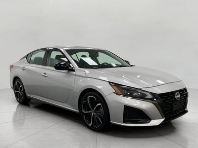 2024 Nissan Altima SR