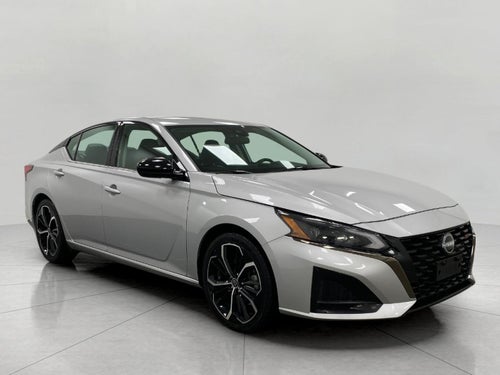 2024 Nissan Altima SR