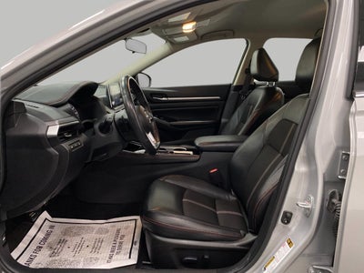 2024 Nissan Altima SR