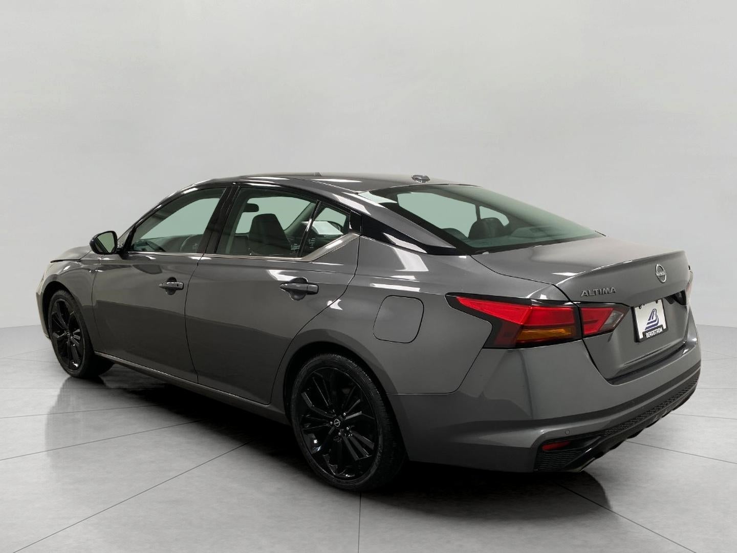 2024 Nissan Altima 2.5 SR Sedan