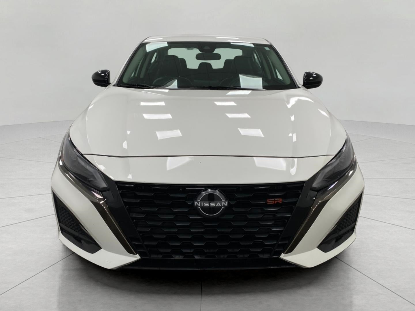 2024 Nissan Altima SR