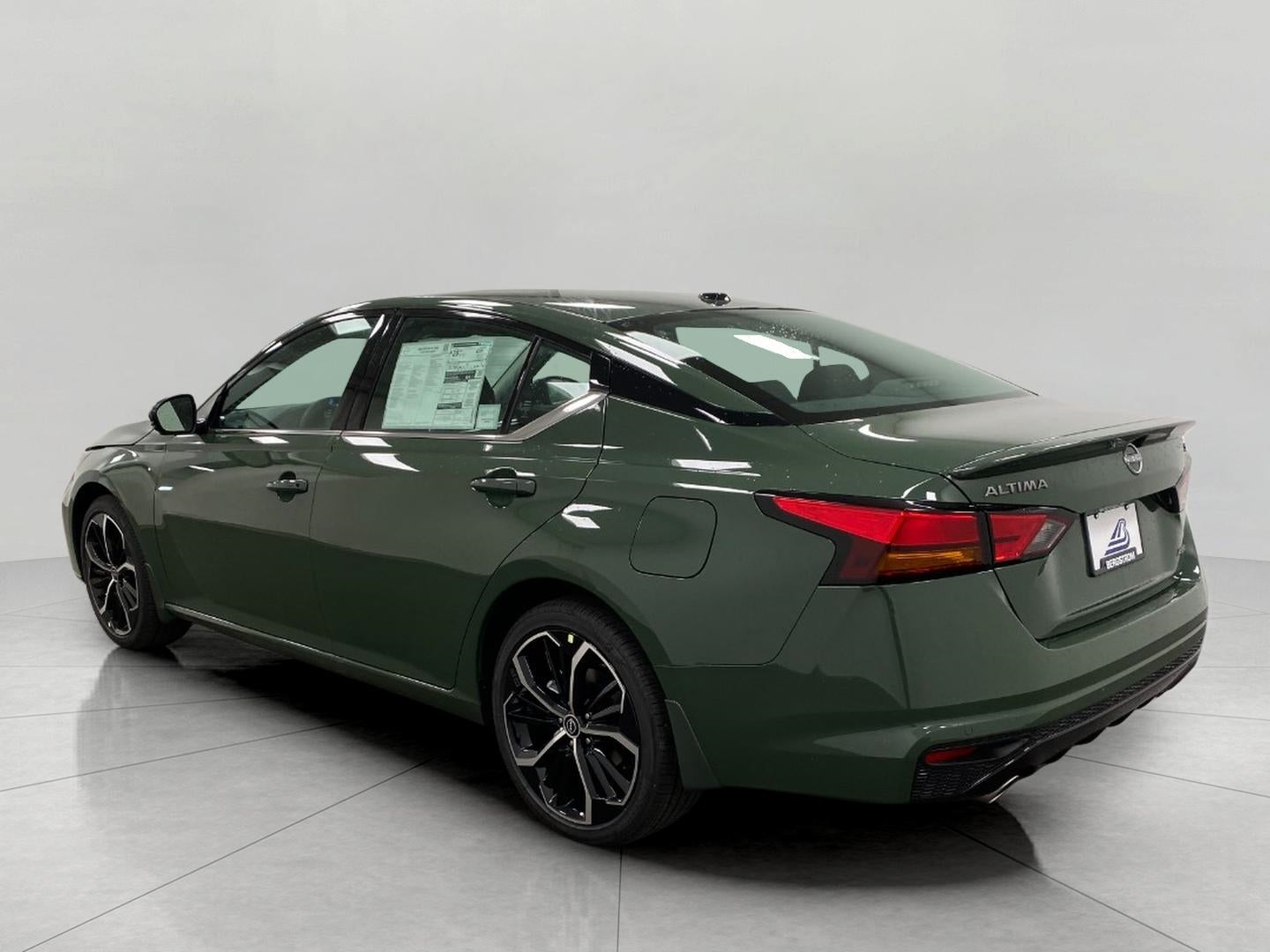 2026 Nissan Altima SR