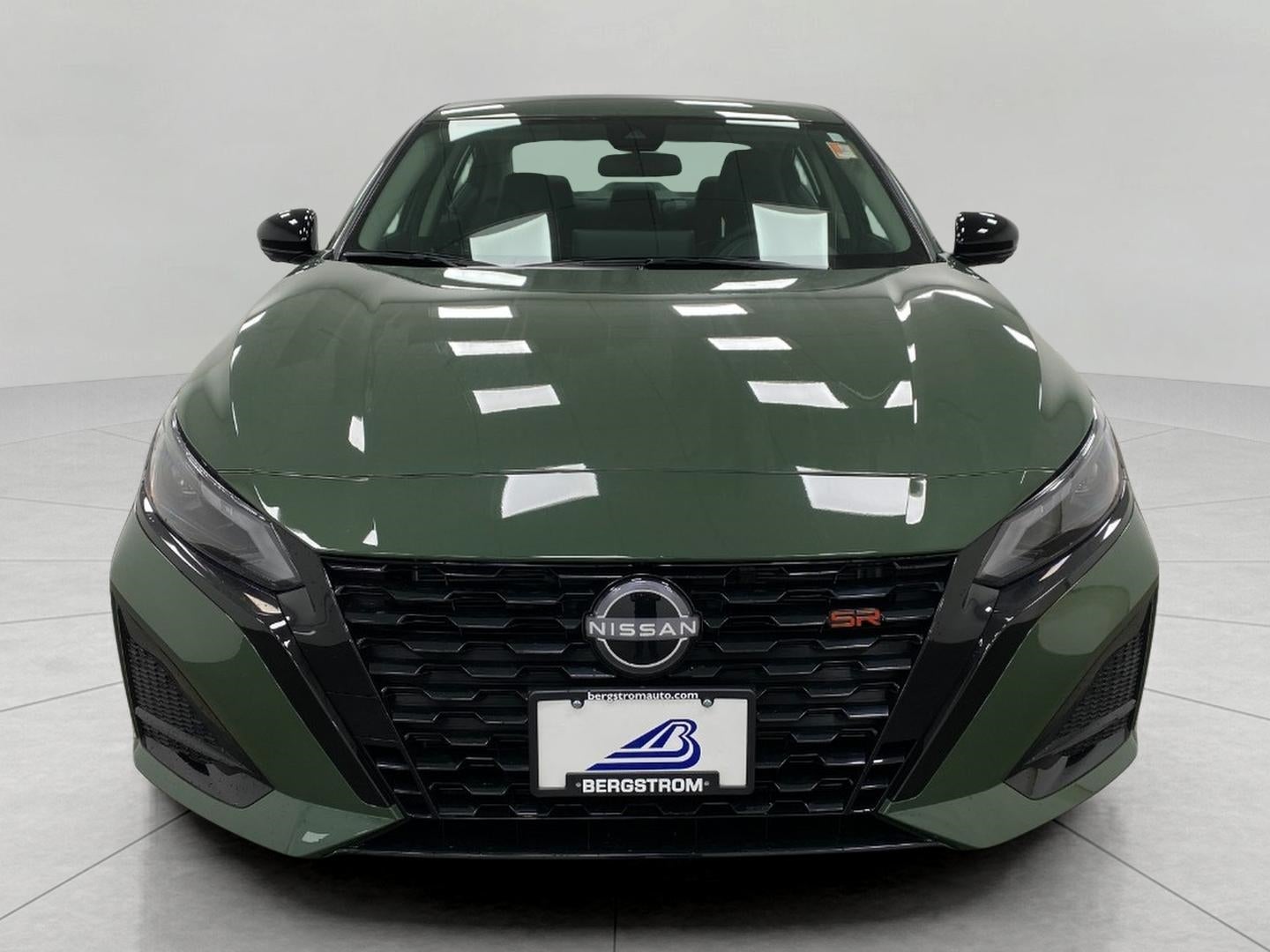 2026 Nissan Altima SR