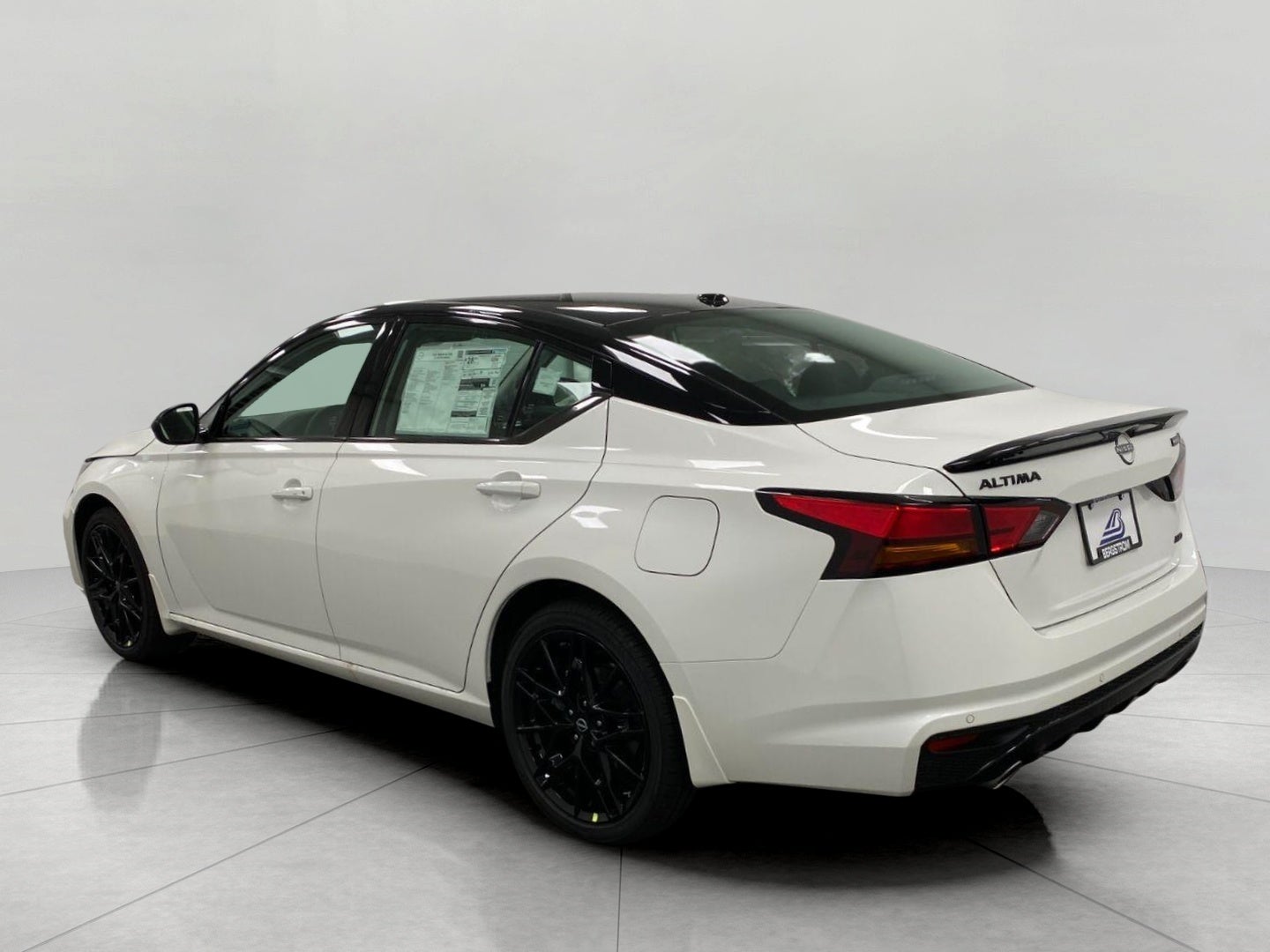 2026 Nissan Altima SR Midnight Edition®