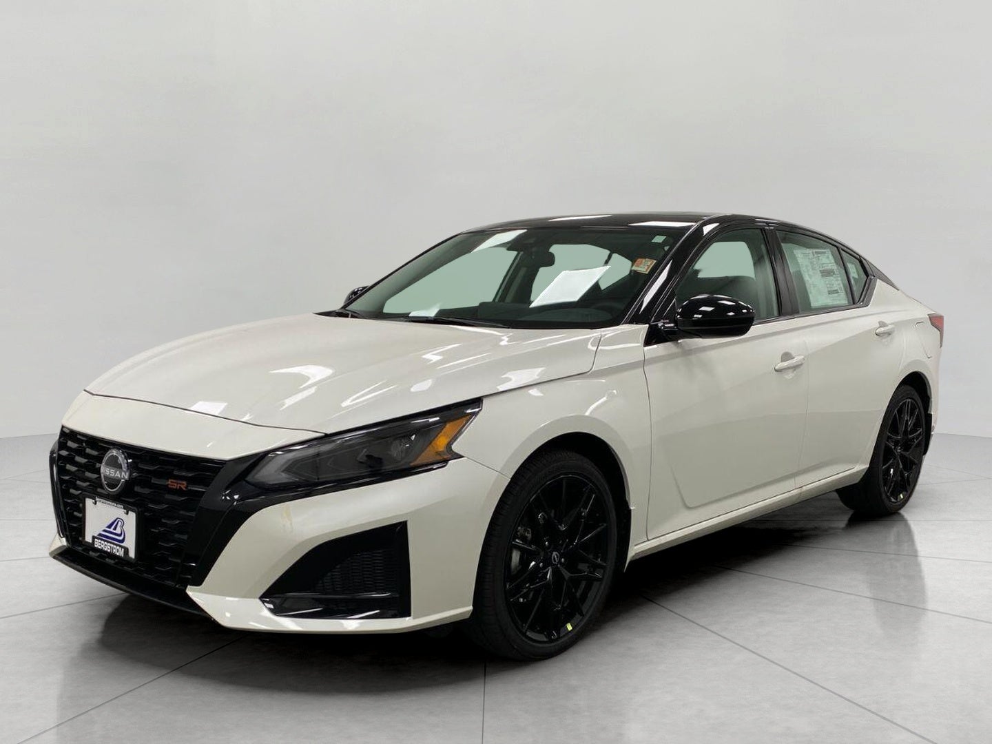 2026 Nissan Altima SR Midnight Edition®
