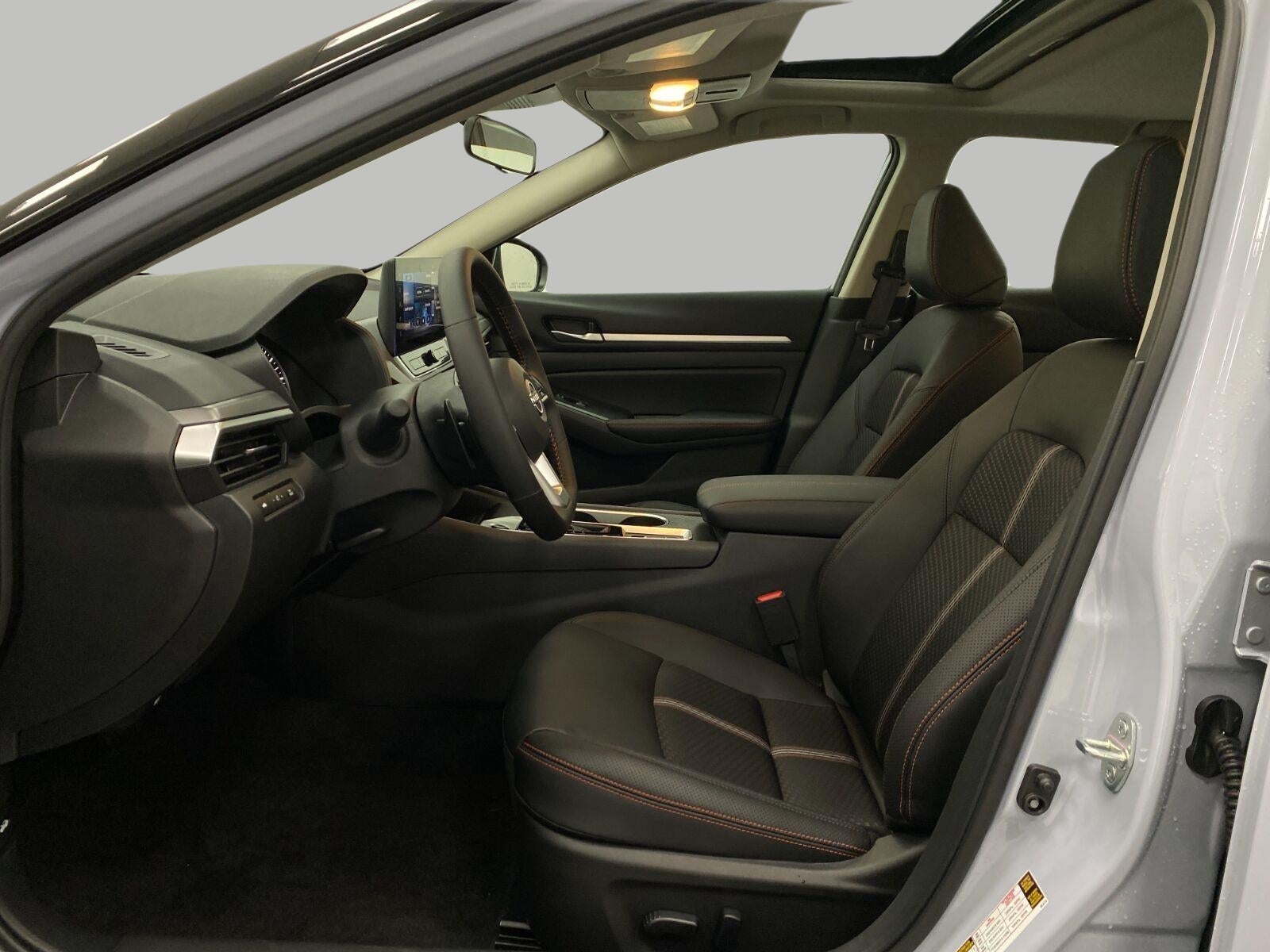 2026 Nissan Altima SR Midnight Edition®
