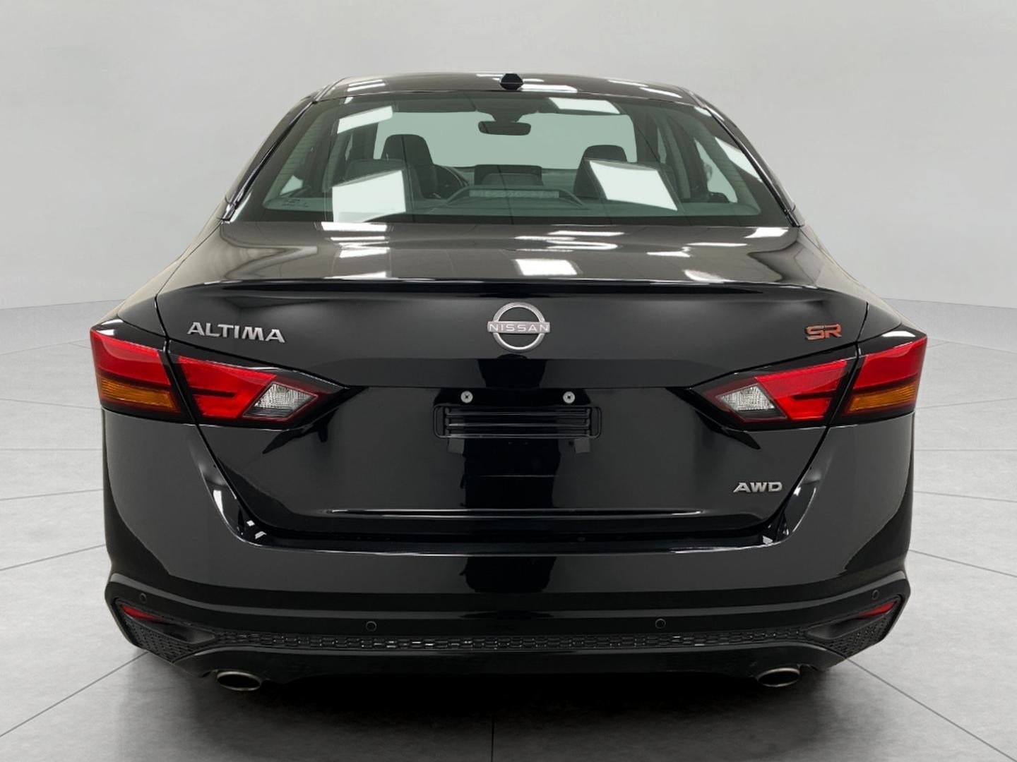 2024 Nissan Altima SR