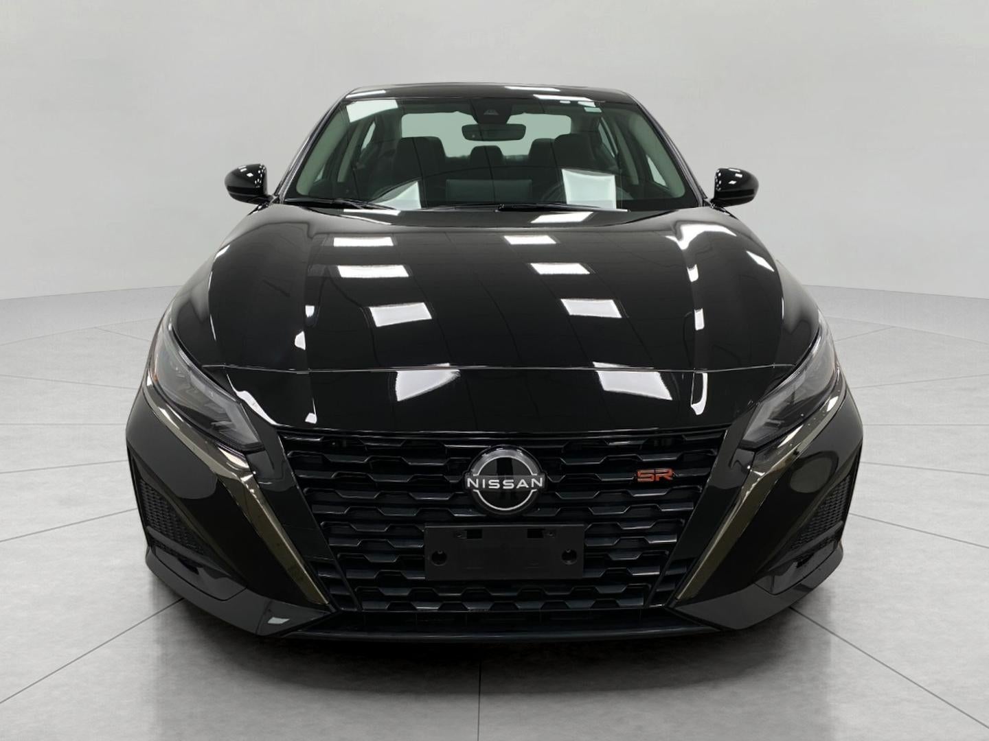 2024 Nissan Altima SR