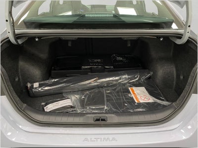 2026 Nissan Altima SR