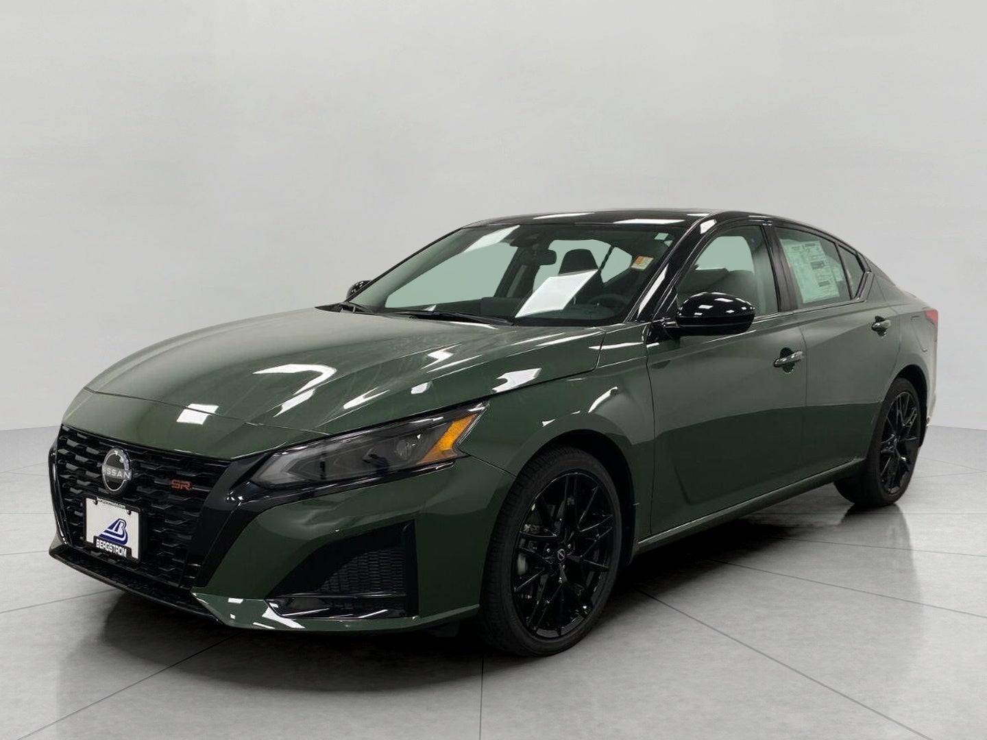 2026 Nissan Altima SR Midnight Edition®