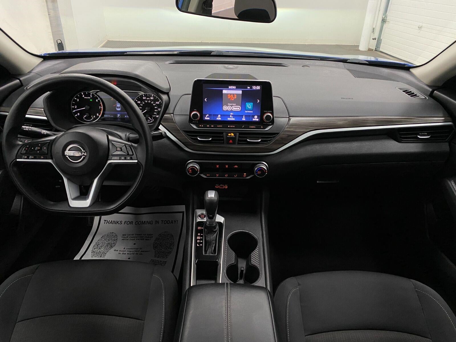 2025 Nissan Altima SV FWD