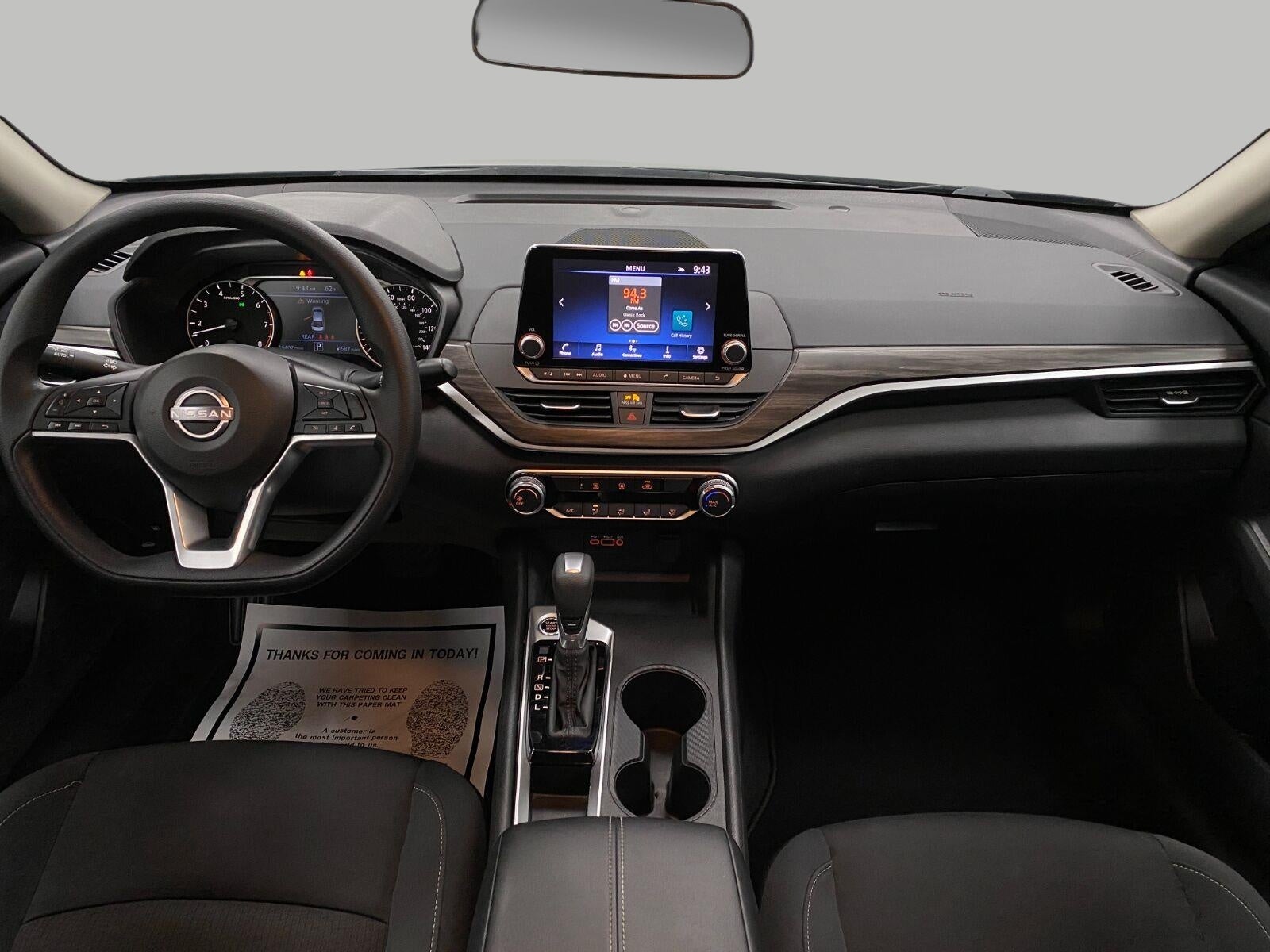 2025 Nissan Altima SV