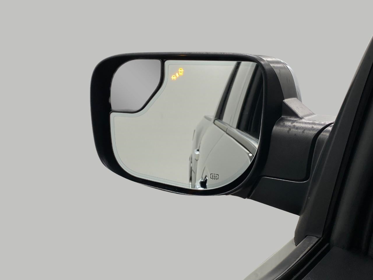 2021 Nissan Titan 4x4 Crew Cab Platinum Reserve