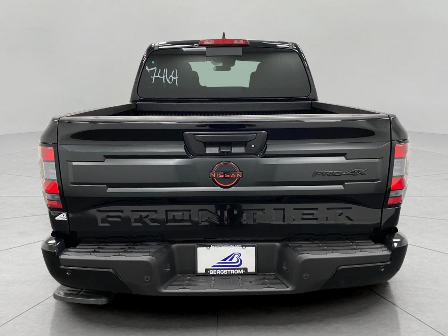 2025 Nissan Frontier Crew Cab PRO-4X®