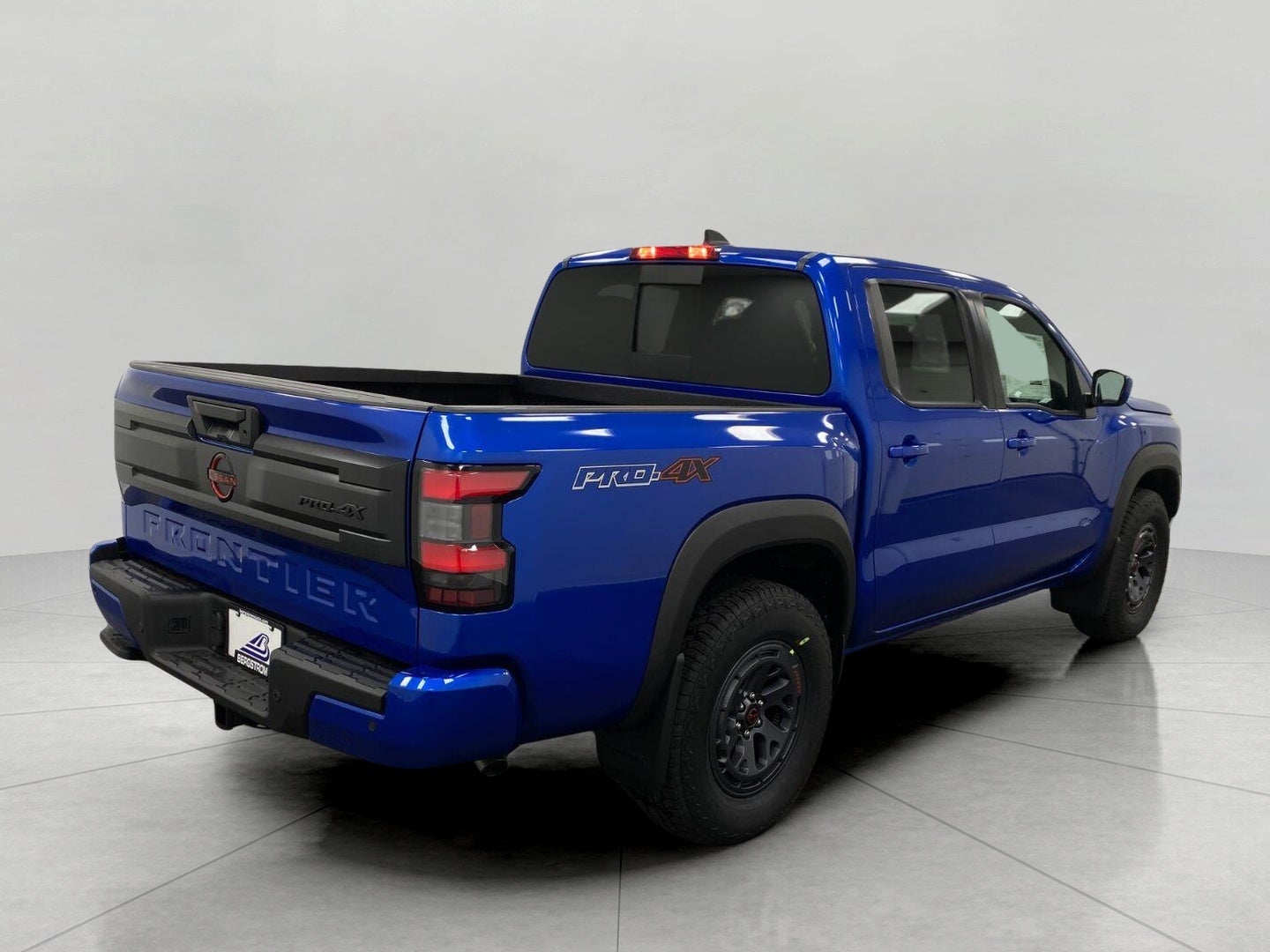 2026 Nissan Frontier Crew Cab 4x4 S