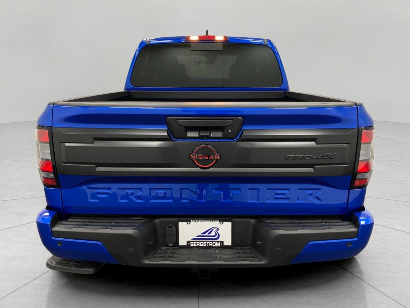 2026 Nissan Frontier Crew Cab 4x4 S