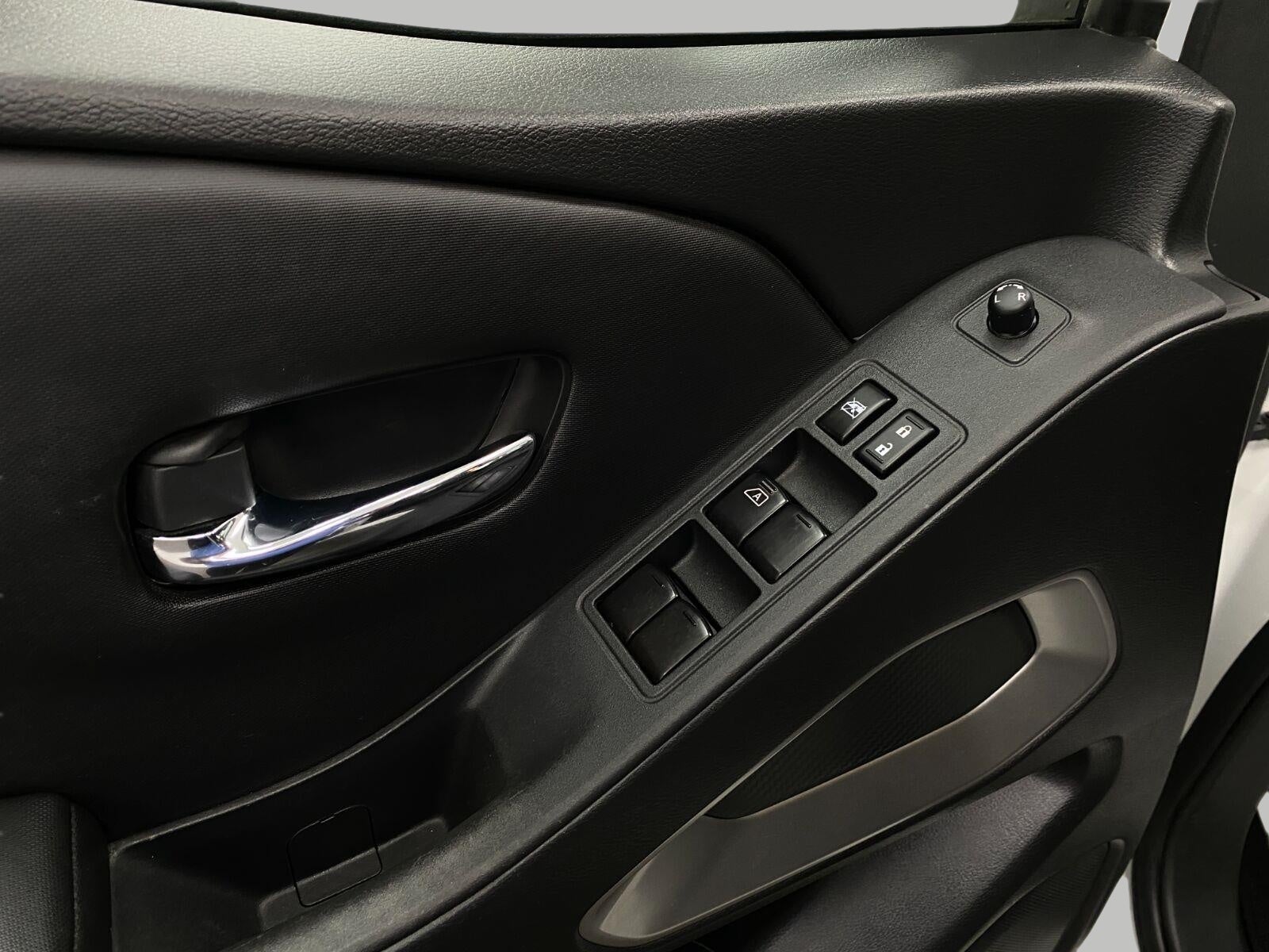 2023 Nissan Frontier Crew Cab SV