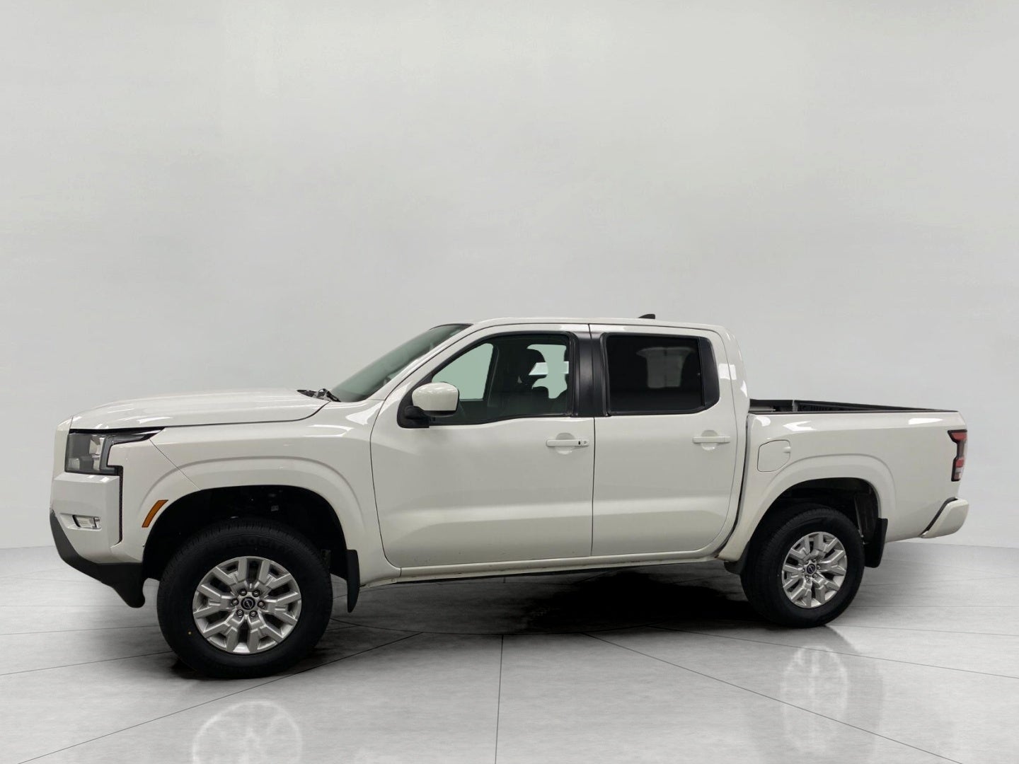 2023 Nissan Frontier Crew Cab SV