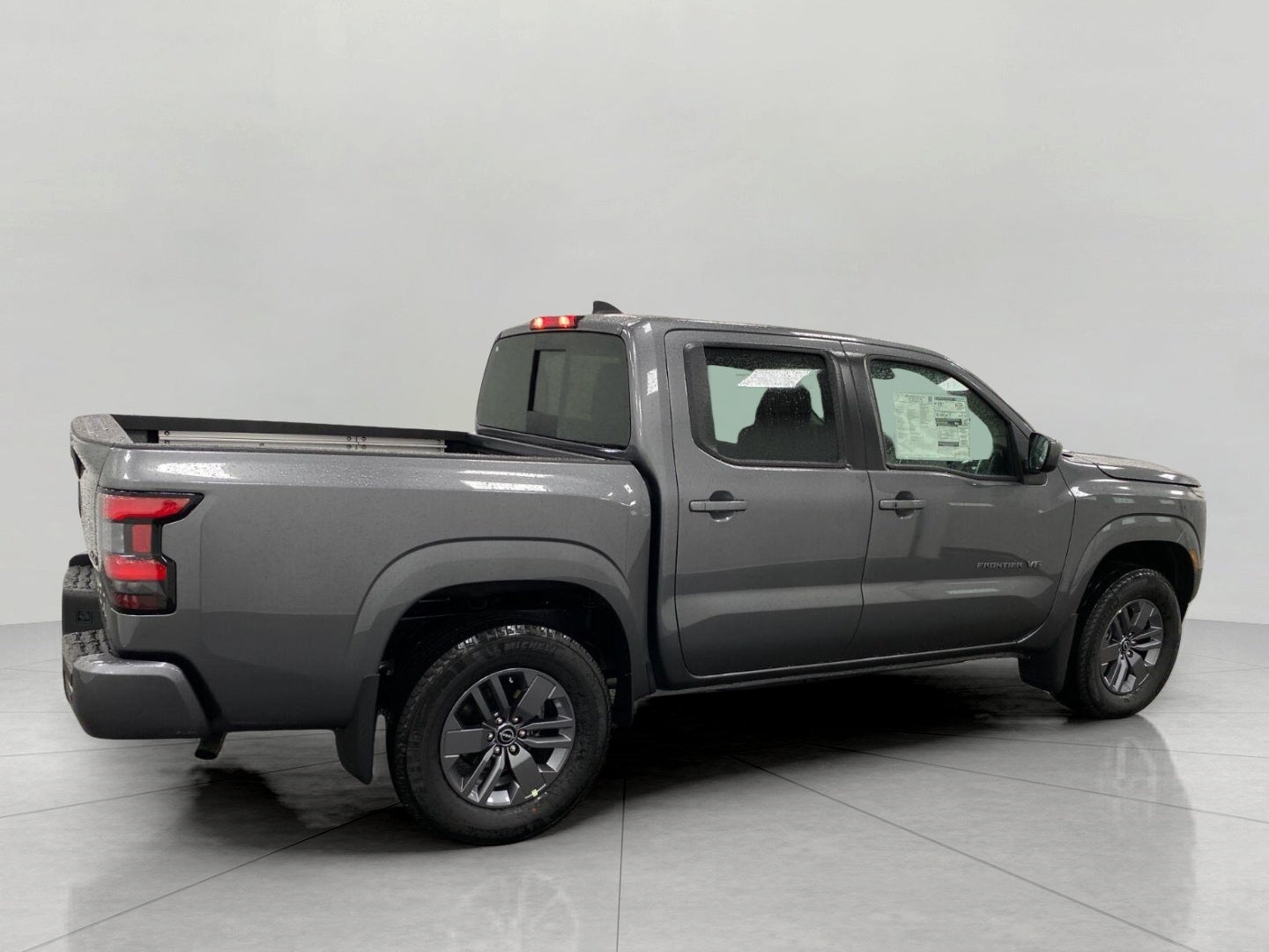 2027 Nissan Frontier Crew Cab SV