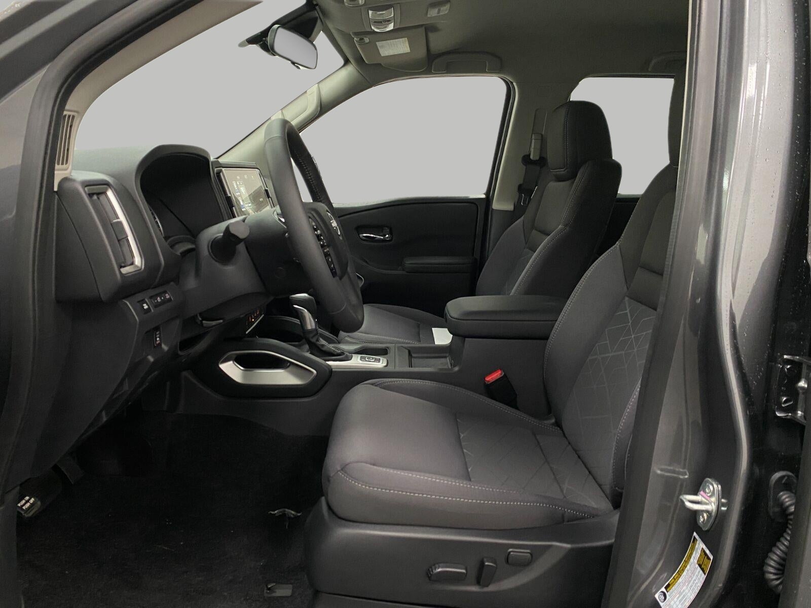 2027 Nissan Frontier Crew Cab SV