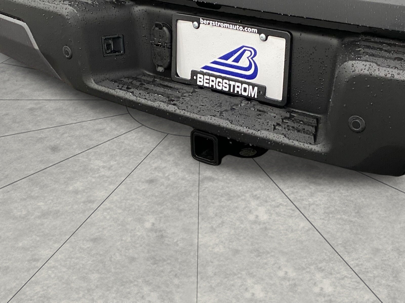 2027 Nissan Frontier Crew Cab SV