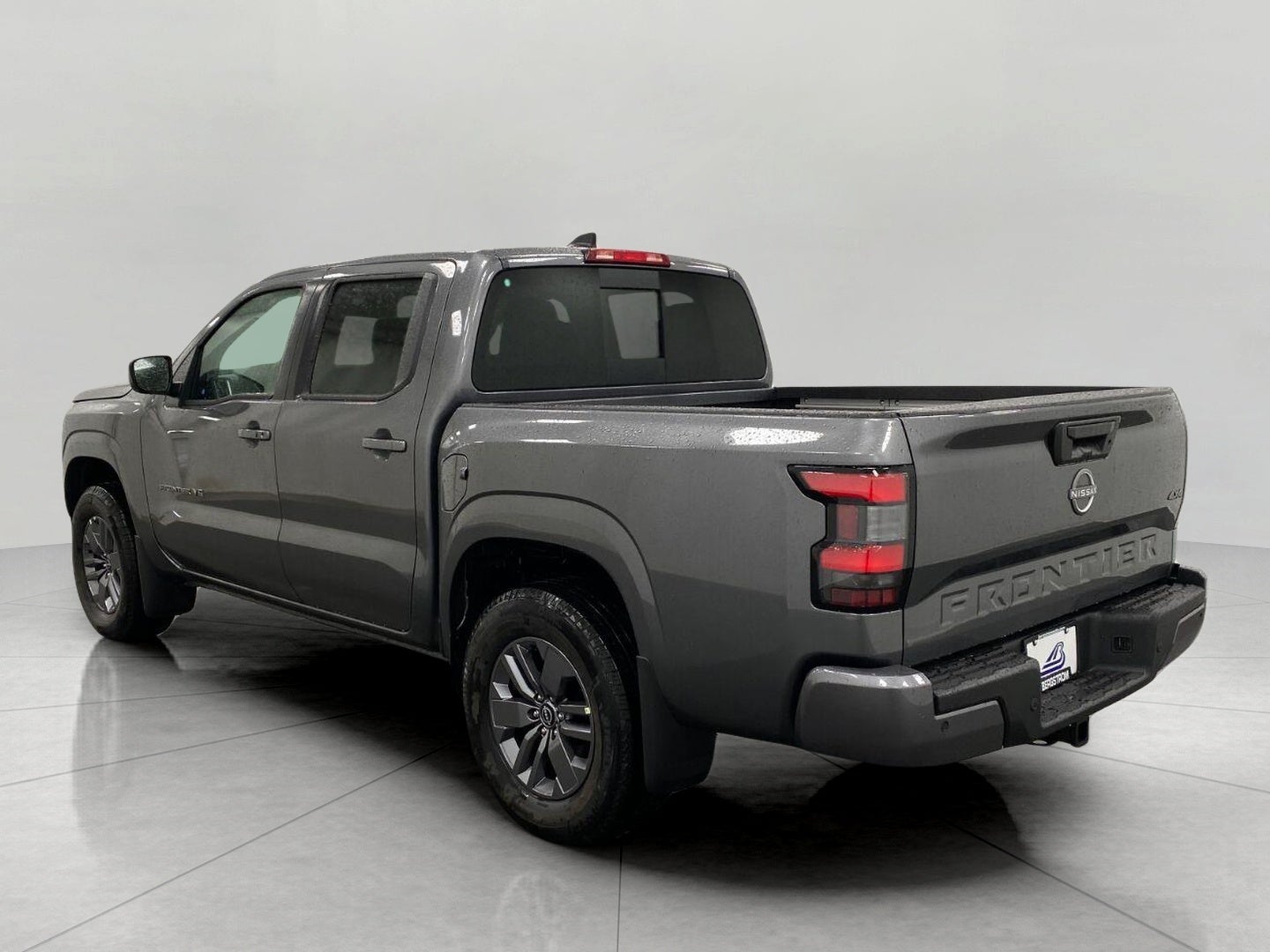 2027 Nissan Frontier Crew Cab SV