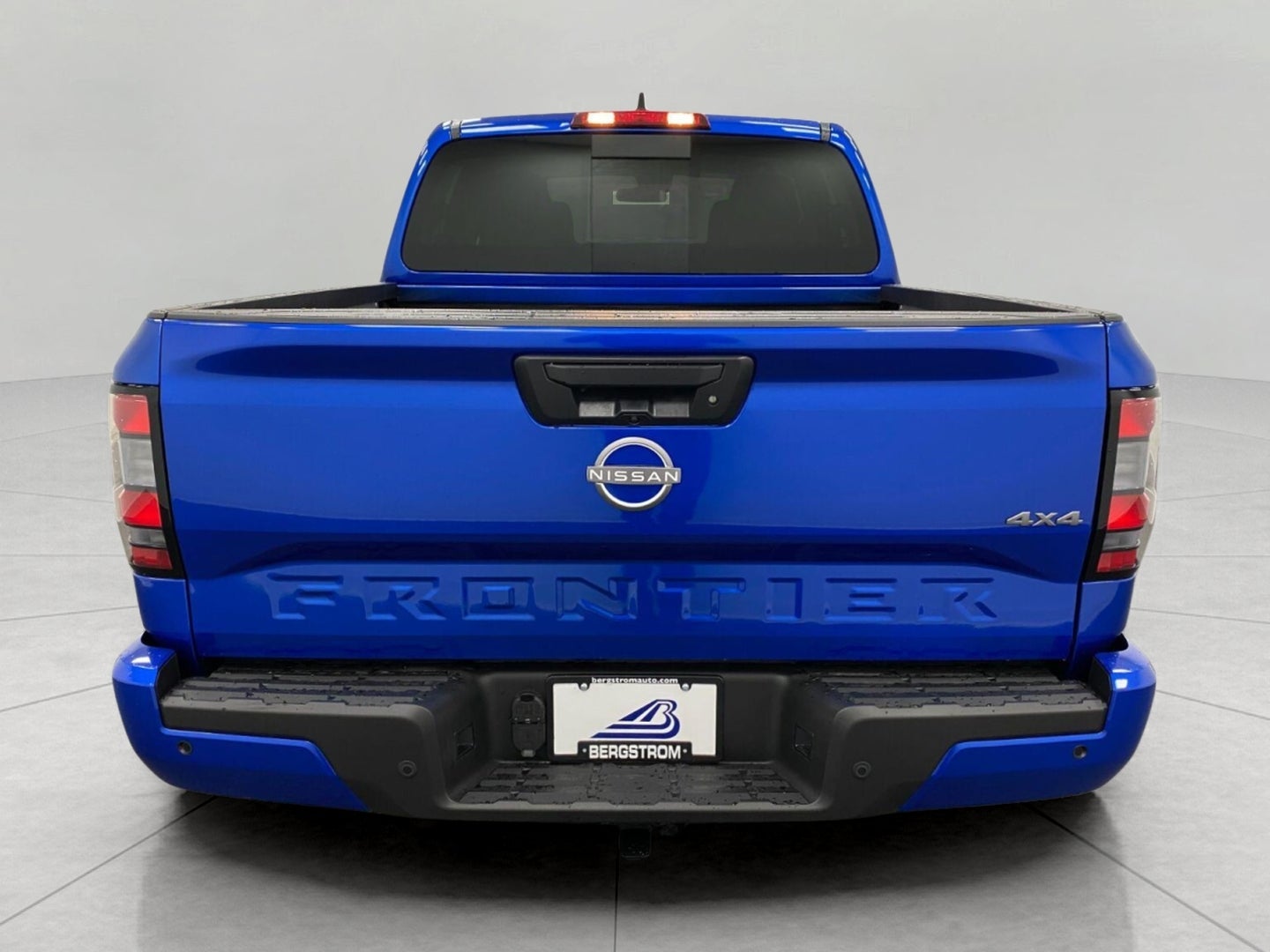 2027 Nissan Frontier Crew Cab SV