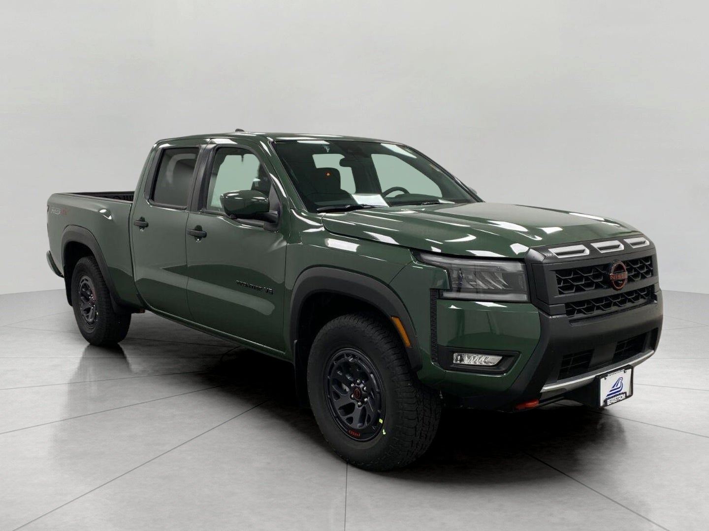 2027 Nissan Frontier Crew Cab PRO-4X® Long Bed