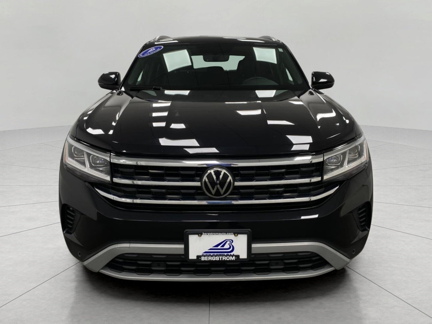2022 Volkswagen Atlas Cross Sport 3.6L V6 SE w/Technology 4MOTION