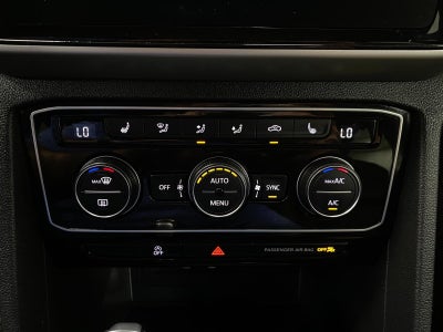 2022 Volkswagen Atlas Cross Sport 3.6L V6 SE w/Technology 4MOTION