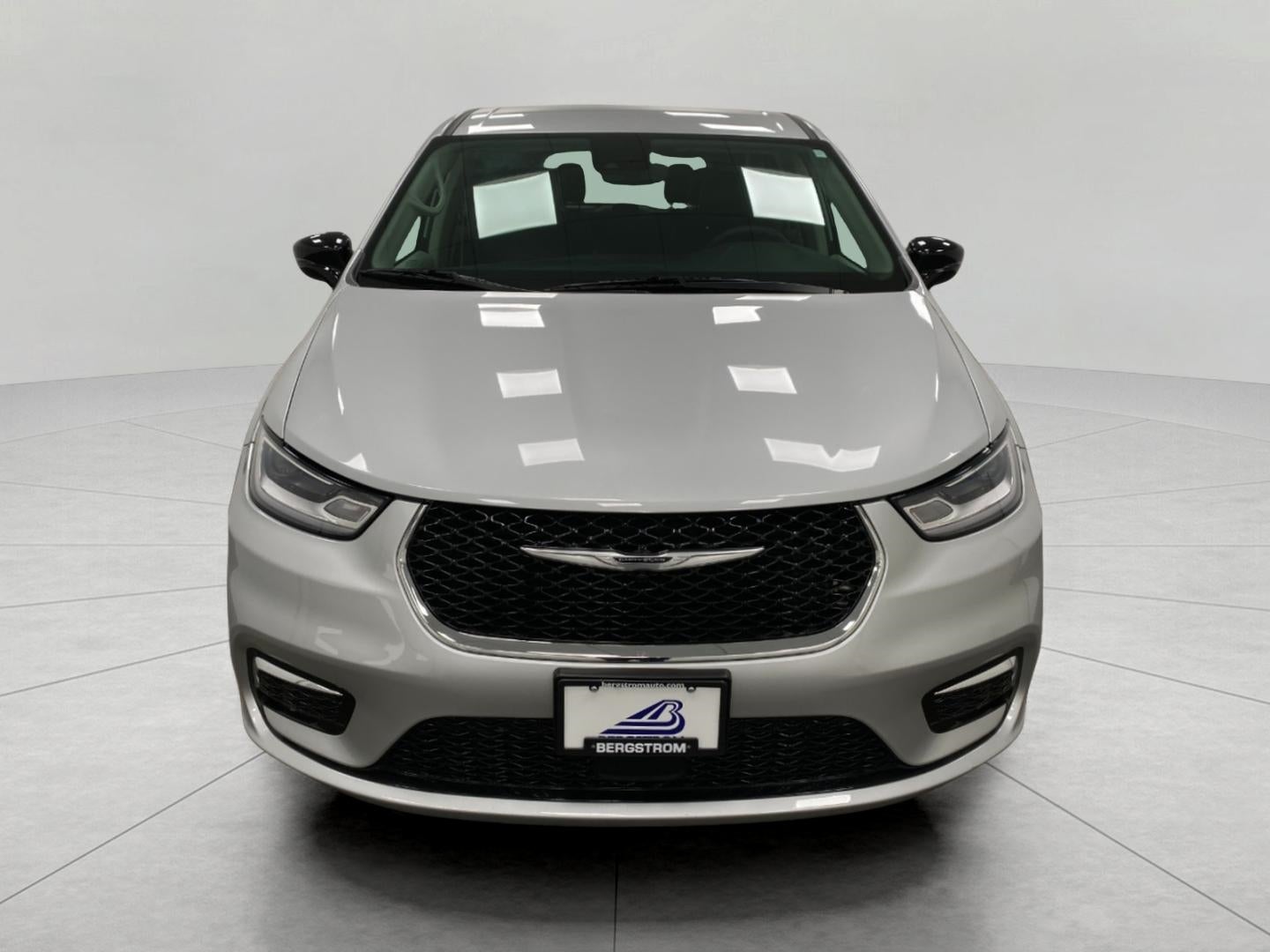 2024 Chrysler Pacifica Touring L FWD