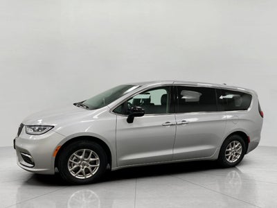 2024 Chrysler Pacifica Touring L FWD