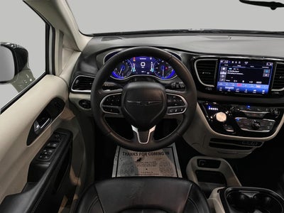 2024 Chrysler Pacifica Touring L FWD